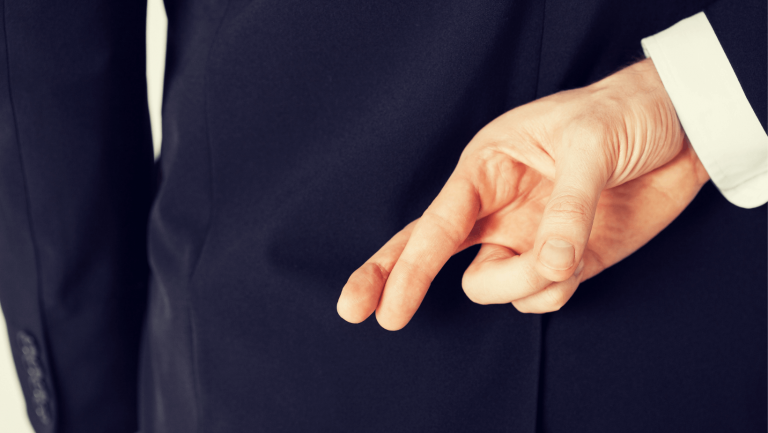 Everybody lies - management pattern