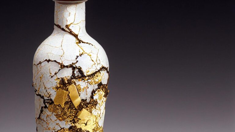 Kintsugi - What Imperfections Teach Us?