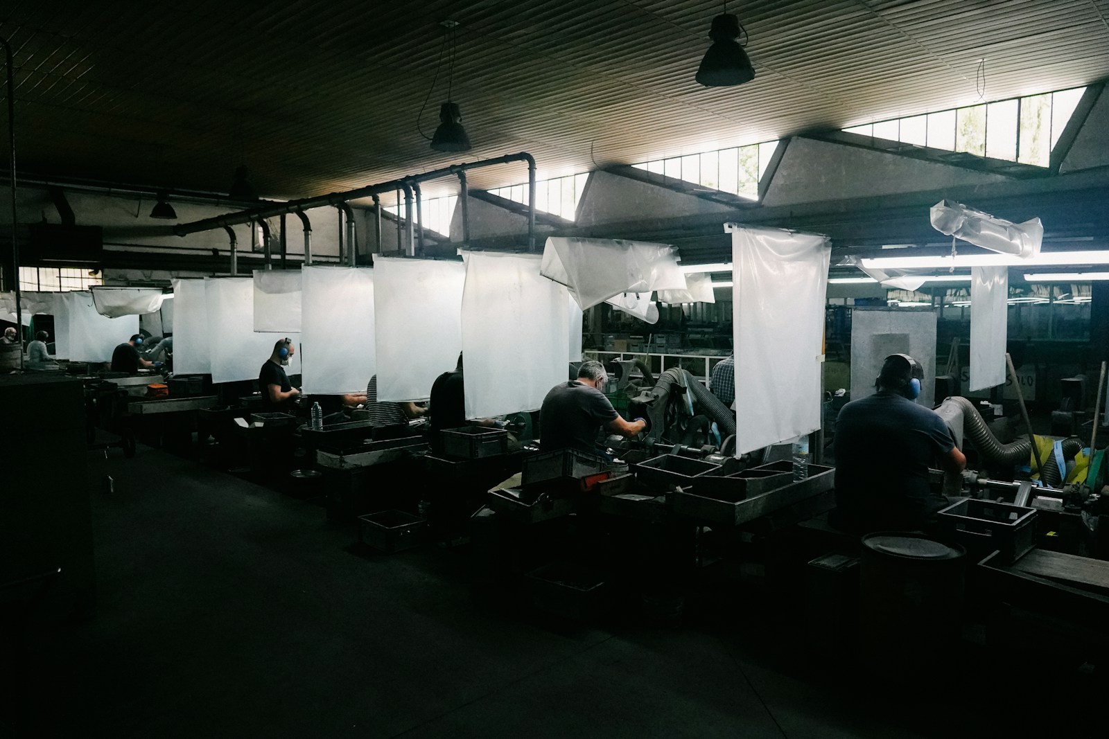 Szkolenia dla liderów produkcji – ranking najlepszych programów w Polsce na 2026 rok